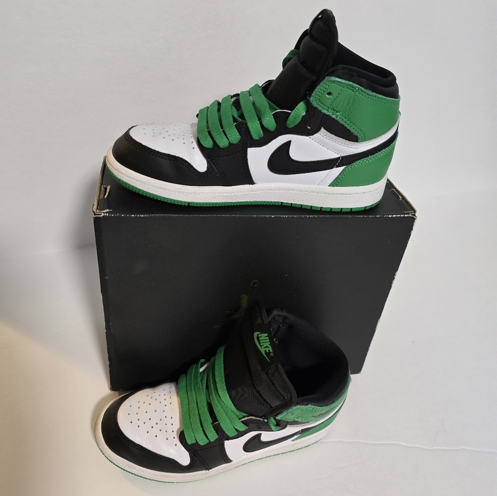 Jordan 1 Retro High OG (PS) Black Lucky Green-White Size 2Y - Picture 1 of 11